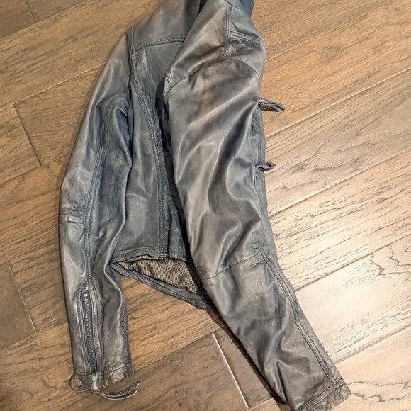 Danier Blue-Grey Genuine Leather Moto Jacket 2XS Asymmetric Zip, High Collar - Picture 7 of 16